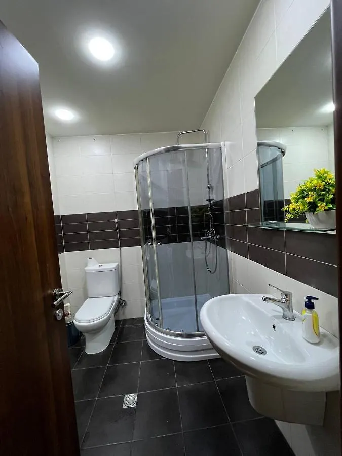 Dl Apartment In Central Park M2 Tbilisi 0*,